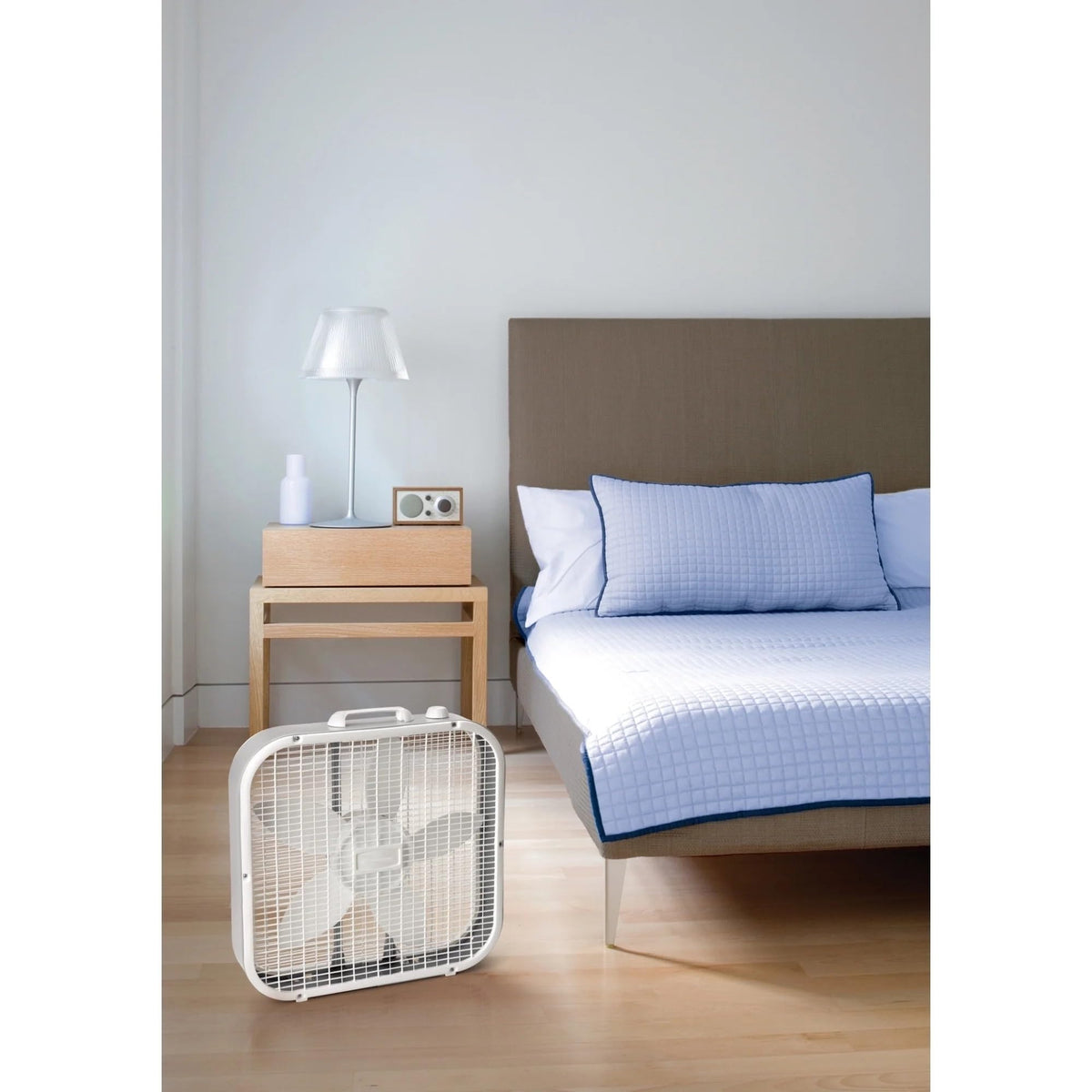 20" Classic Box Fan with 3 Speeds, White L965